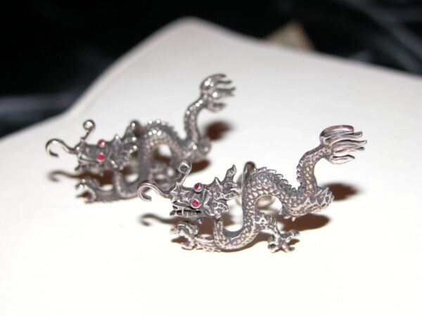 Dragon Cufflink