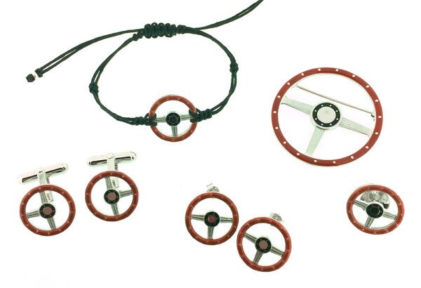 A set of seven steering wheels and bracelets.